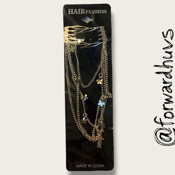 Bundle Sale 3 for $15 | Hair Fashion Hair Clips With Chains & Floral Charms - Picture 1 of 8